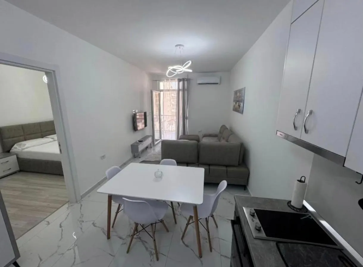 Alex Holiday Apartment Sakes ألبانيا